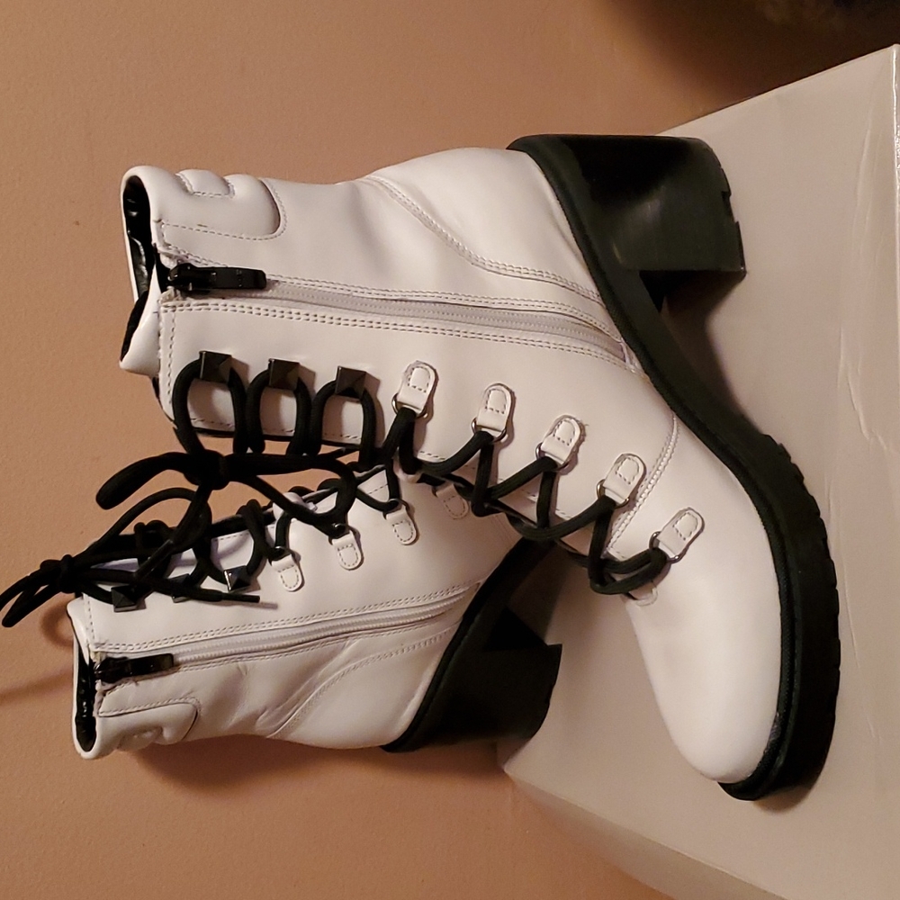 Marc Fisher white combat boots sz 7.5